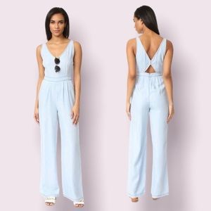 Cupcakes And Cashmere Chambray Jumpsuit Sleeveless Keyhole Back Blue Size 0